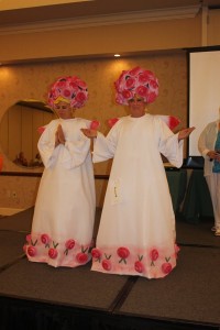 past-conventions-2016-costume-contest-2person-2