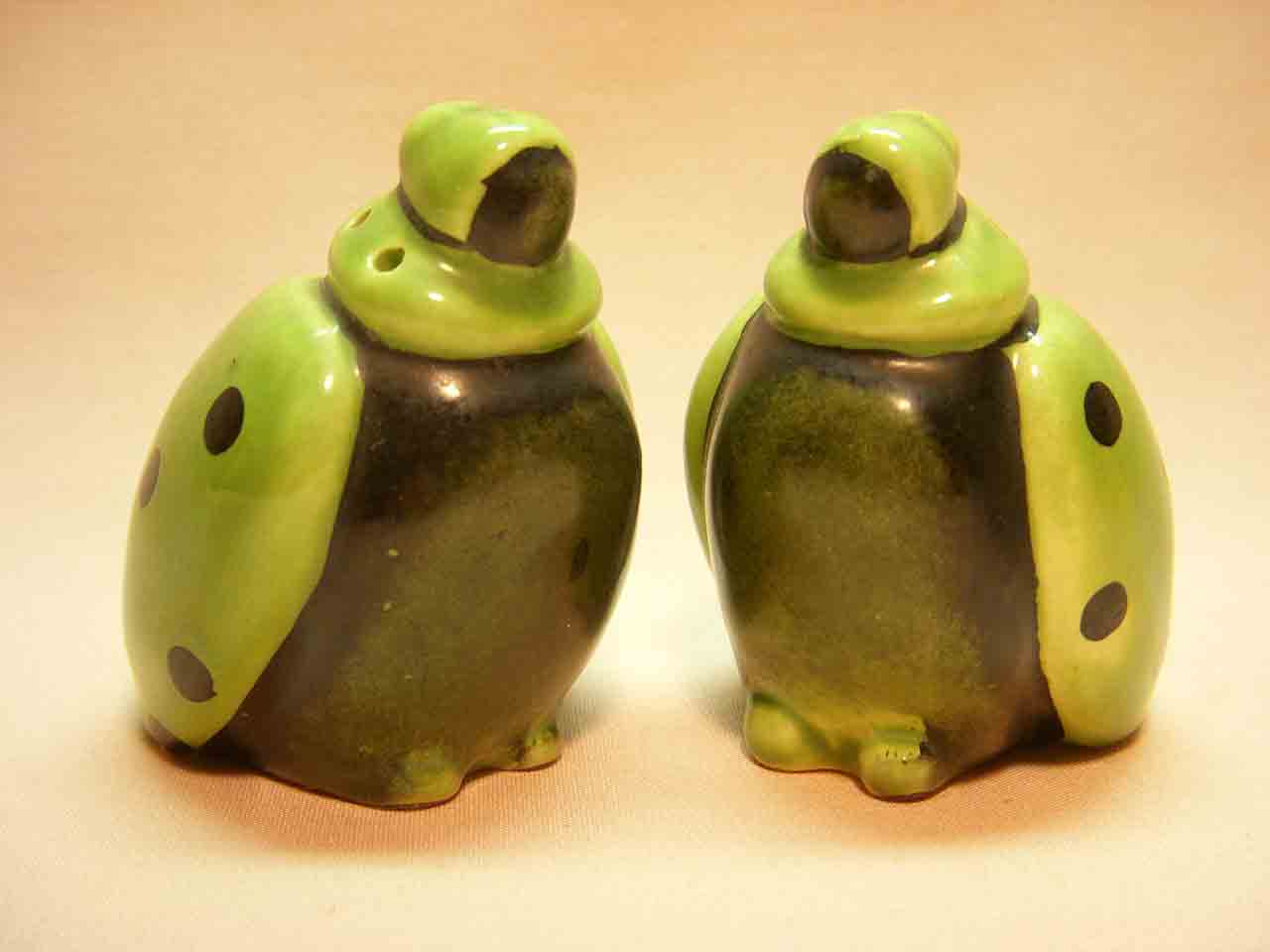 Vallona Starr lady bugs salt and pepper shakers