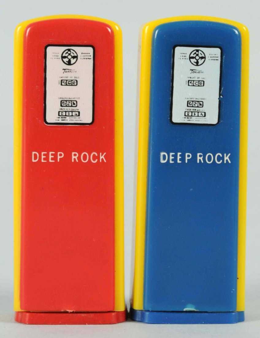 Advertising plastic gas pumps - Deep Rock