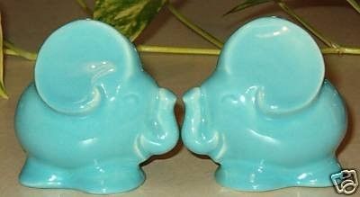 Pacific elephants salt and pepper shakers