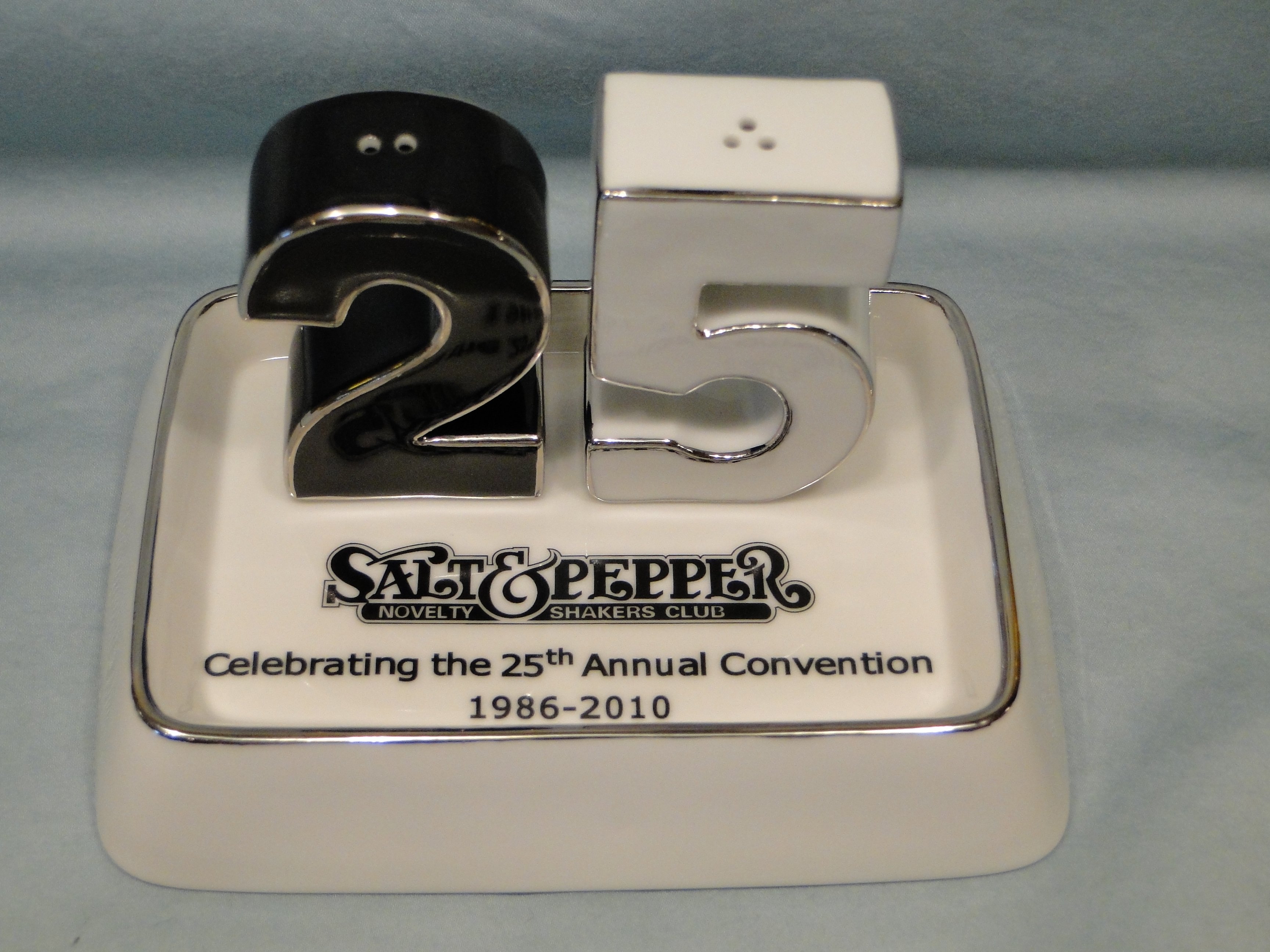 Celebrate Together™ Americana Fireworks Salt & Pepper Shaker Set