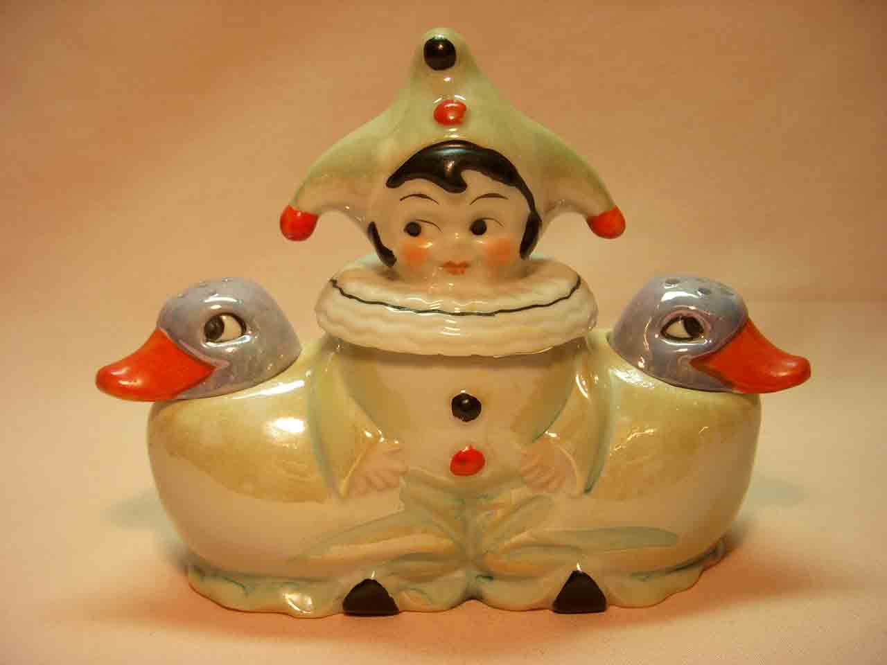 Germany jester with ducks salt and pepper shakers condiment