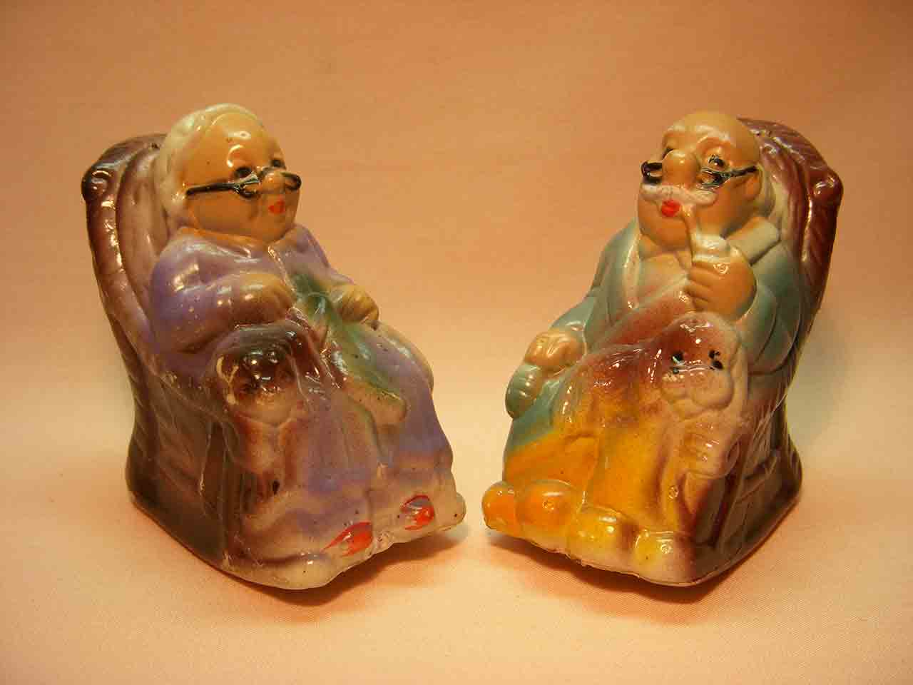 Plastic old couple in rocking chairs salt and pepper shaker